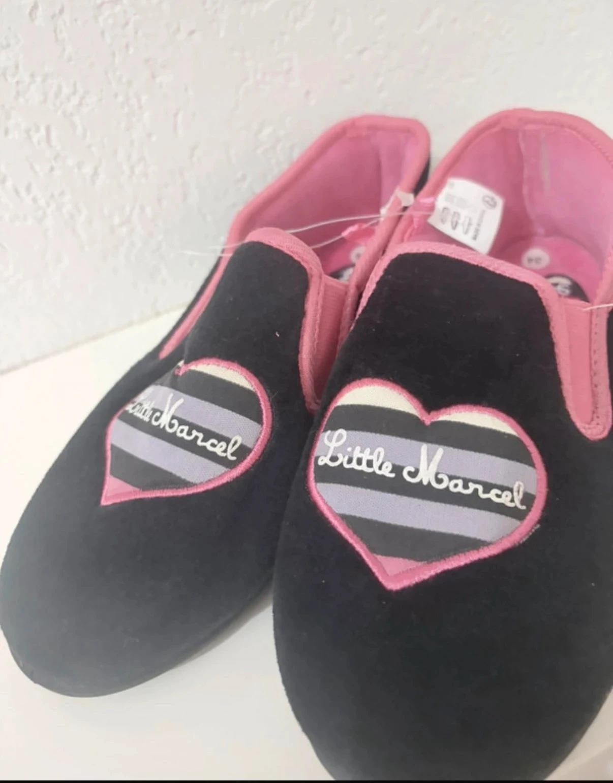 Zapatos Little Marcel Negros y Rosas - Corazón Rayado – photo 3